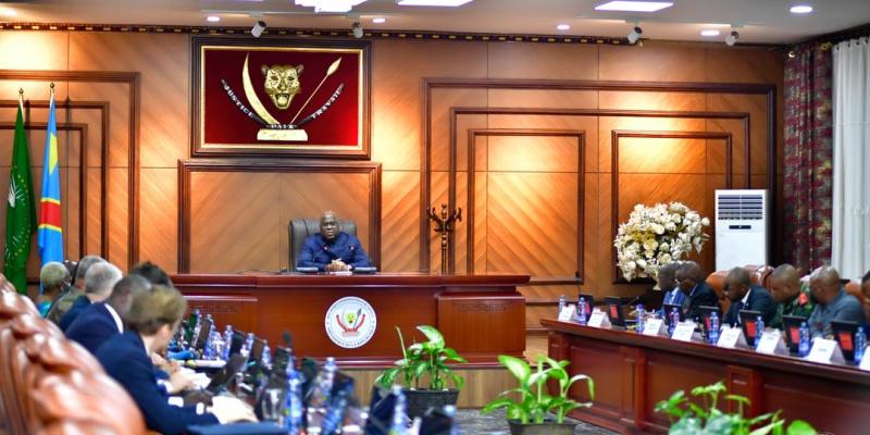 RDC : le plan de retrait des casques bleus évoqué lors d’une réunion à Kinshasa