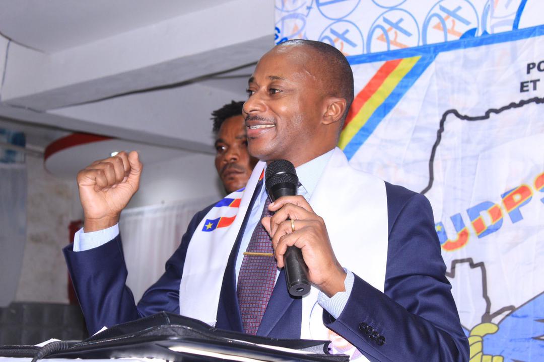 Répression de la marche de l’opposition : Luc Kabunangu déculpabilise l’UDPS et estime que seule la police est responsable des dégâts causés
