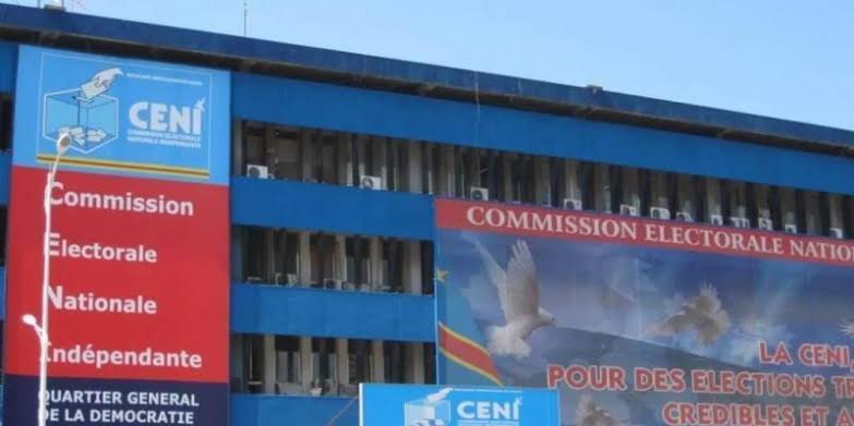 La plénière de la CENI adopte l’avant-projet de loi sur la répartition des sièges