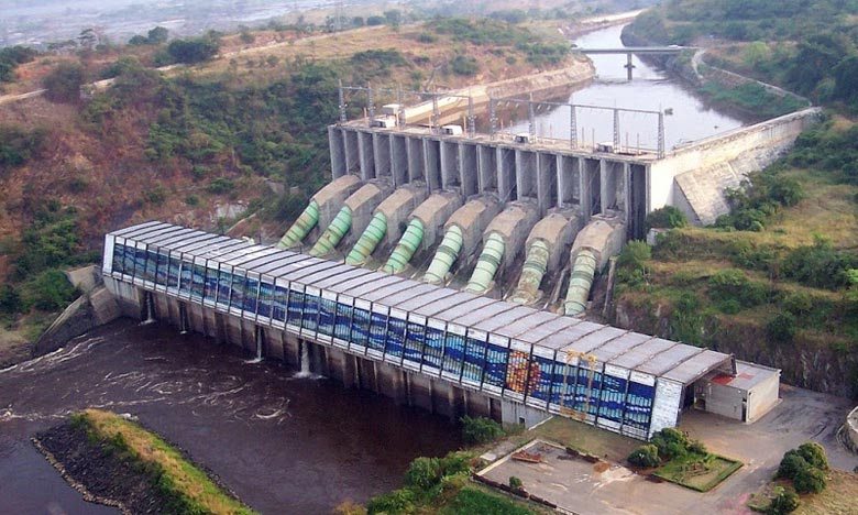RDC : L’exportation de l’énergie électrique du Grand Inga au centre de la matinée scientifique du CES-UDPS.