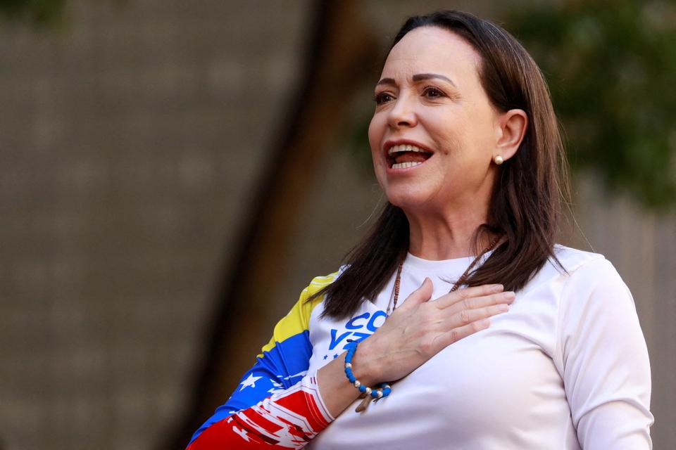 Prix Nobel de la Paix : L’opposante vénézuélienne María Corina Machado récompensée pour son “courage civique